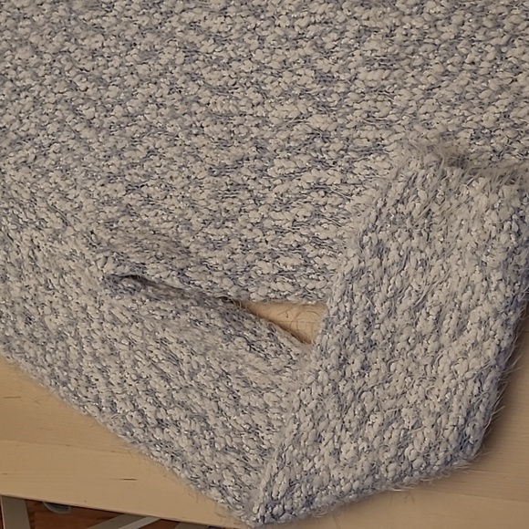 NWOT BUFFALO by David Britton Fuzzy Chenile Feel Pull Over Knit Sweater - Picture 3 of 12